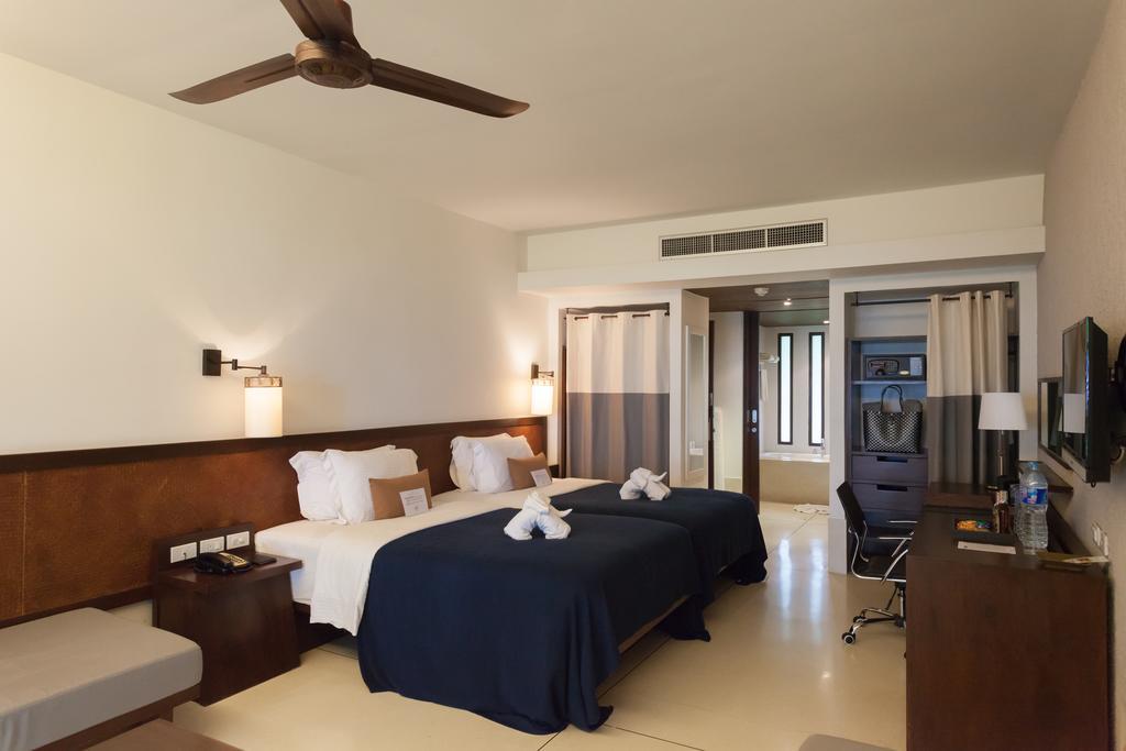 Grand Southsea Khaolak Beach Resort Khao Lak Luaran gambar