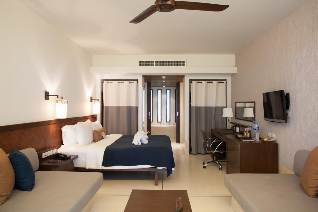 Grand Southsea Khaolak Beach Resort Khao Lak Luaran gambar